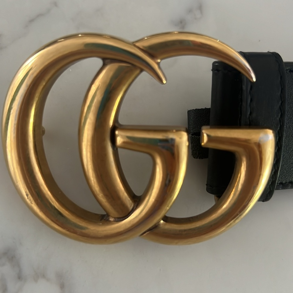 Gucci Black Belt with Gold Buckle - Picture 2 of 7